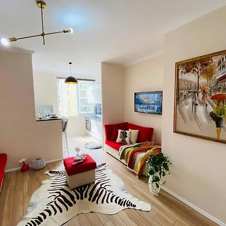 Spacious 1br Hub With Balcony * 티라나